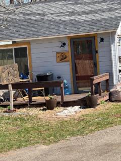 Tiny house of Walnut Grove - - 2