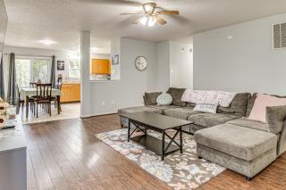 9 Mi to Downtown Indianapolis Quiet Home with Yard - Indianápolis - 0