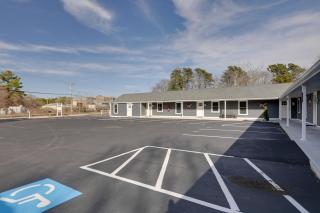 3 Mi to Main Street Newly Renovated Wareham Apt! - Wareham - 9