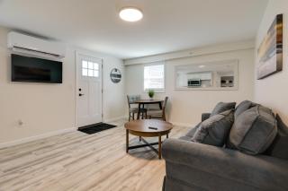 3 Mi to Onset Beach Sleek Apartment in Wareham - Wareham - 5