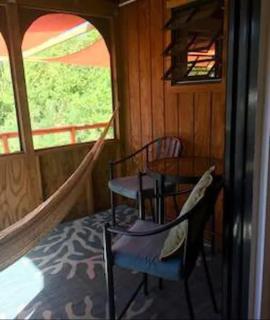 BREEZY LOFT OceanView, Walk to Beach and Plaza - 5
