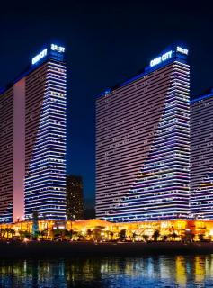 PANORAMA In ORBI Complex City Center Suite Sea View - Batumi - 3