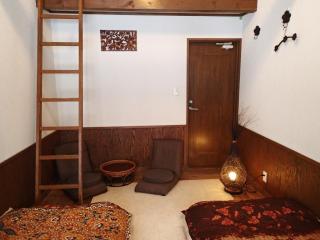 Funky Monkey Lodge, Myoko ファンキーモンキーロッジ 妙高 - Myoko - 3