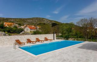 Pet Friendly Home In Krstatice - Krstatice - 0