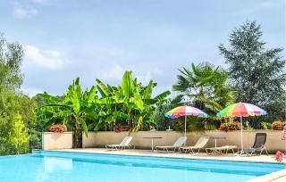 4 Bedroom Cozy Home In La Douze - La Douze - 9