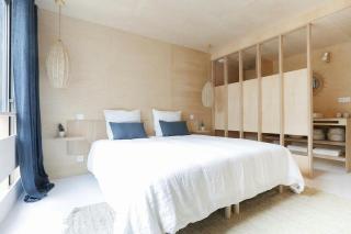 Modern Oceanfront Villa Overlooking Cayola Bay - 5