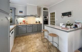 Stunning Home In Roquemaure - Roquemaure - 3