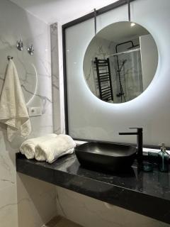 Renovated apartment in Madrid Center - Madrid - 2