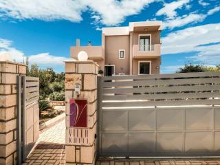 Lovely villa in Adelianos Kampos with private pool - Adelianos Kampos - 1