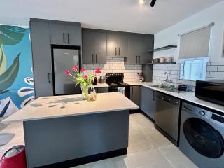 Relaxing seaside getaway - Hout Bay - 6