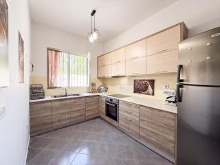 Contemporary Hidden Gem with pool and garden - Durazzo - 1