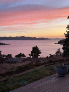 Cabin near Pulpit rock and the sea - Strand - 3