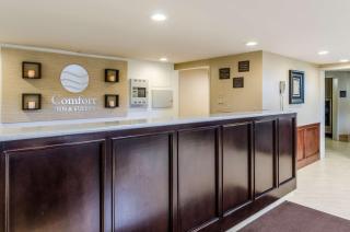 Comfort Inn & Suites - West Springfield - 7