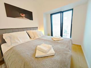 Tusarova Comfort Apartment, City Center, Parking! - Praga - 7