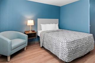 WoodSpring Suites Waco South - Waco - 2