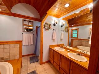 No Bad Days Hot Tub Close to Gatlinburg - Sevierville - 6