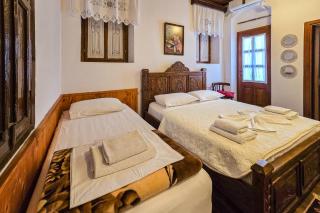 Silver Hill Guesthouse - Gjirokastër - 2