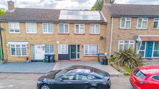3Bed 2Bath nr Uni HertsHatfield - North Mimms - 8