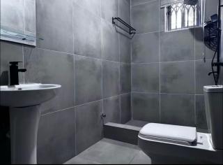 Beautiful 2-bed apartment East Legon - Ajiringano - 2