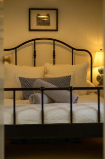 Pear Tree Cottage in the Cotswolds - Bourton on the Water - 1