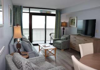 Luxury 2br 2 ba beachfront condo - 1