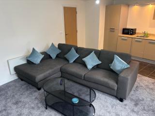 1 Bed Flat, with Juliet Balcony - Birmingham - 3