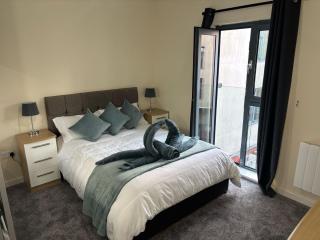 1 Bed Flat, with Juliet Balcony - Birmingham - 6