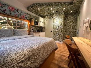 Rest Boutique Notting Hill - London - 1