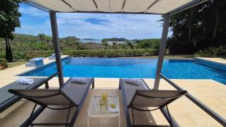 Large ocean view garden apartment with private pool - 0