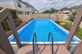 San Antonio Home with Pool, Hot Tub and Game Loft - San Antonio - 9