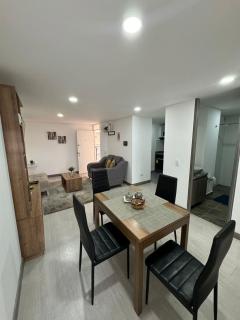 Magnifico y Confortable Apartamento Amoblado - Bogotá - 4