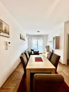 Apartmani Calma - Budva - 0