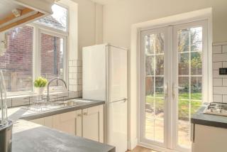 Cozy House - 2