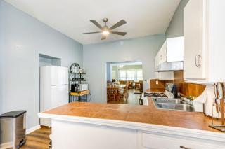 Explore the Ozarks Arkansas Family Home! - Clarksville - 1