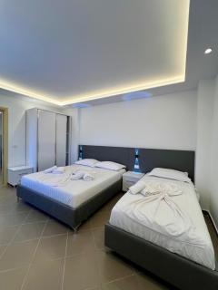 Best Summer Apartment Palace - Golem - 5