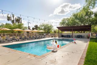 Cycling Families Pickleball Pool BBQ Solana Villa 2 - Tucson - 0