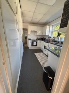 Spacious comfy flat near Airport and Altrincham - Wythenshawe - 5