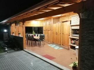 Eucalyptus Pink House - Covelo - 7