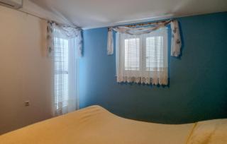 Lovely Apartment In Sveti Filip I Jakov - 1