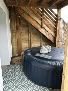 "Jade" Studio sur jardin Sauna jacuzzi et fitness - Saint-Jacques-de-la-Lande - 0