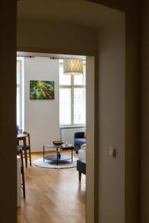 Stylish One Bedroom Apartment with Free Parking - Wenen - 1