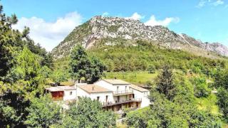Nature getaway in cottage, hiking, pool, climbing - 0