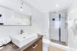 Peninsula By Khove - Gold Coast - 1