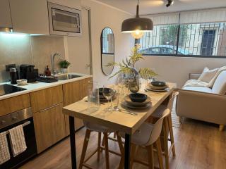 HOM I WiFi, Parking, AA , A pasos Metro y Mall - 4