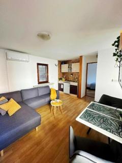 Apartments with a parking space Ogulin, Gorski kotar - 23727 - 2