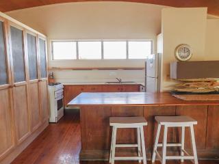Moorings - Toogoom- Beachfront - 3BR- Aircon - Toogoom - 4