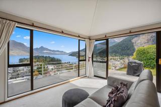The view of Queenstown - Queenstown - 5