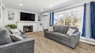 Lake Shore Luxury - 2