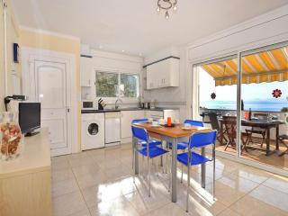 Apartment in Roses with Sea Views & Pool - 2