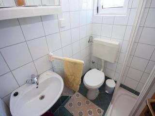 Charming seaside retreat in ibenik-Brodarica - Brodarica - 2